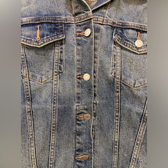 Jeans jacket - Picture 2 of 3